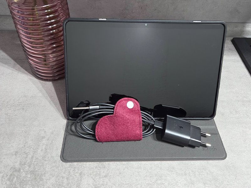 Kabelbinder Herzen - ITH-Stickdatei